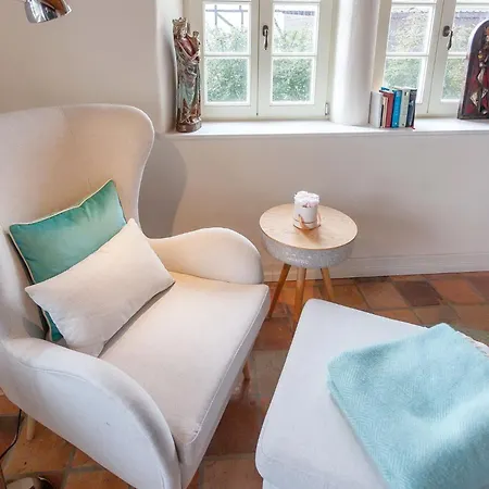 Semesterbostad Reet *